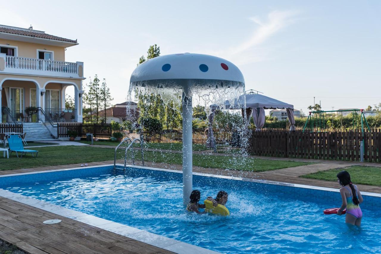 Hotel Petros Tsilivi  Exteriör bild